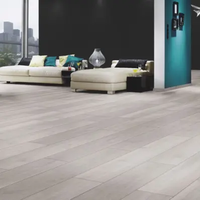 LAMINAT 5946 HRAST ROCKFORD - PAKET 1,727 m2, 1285 x 192 x 10 mm